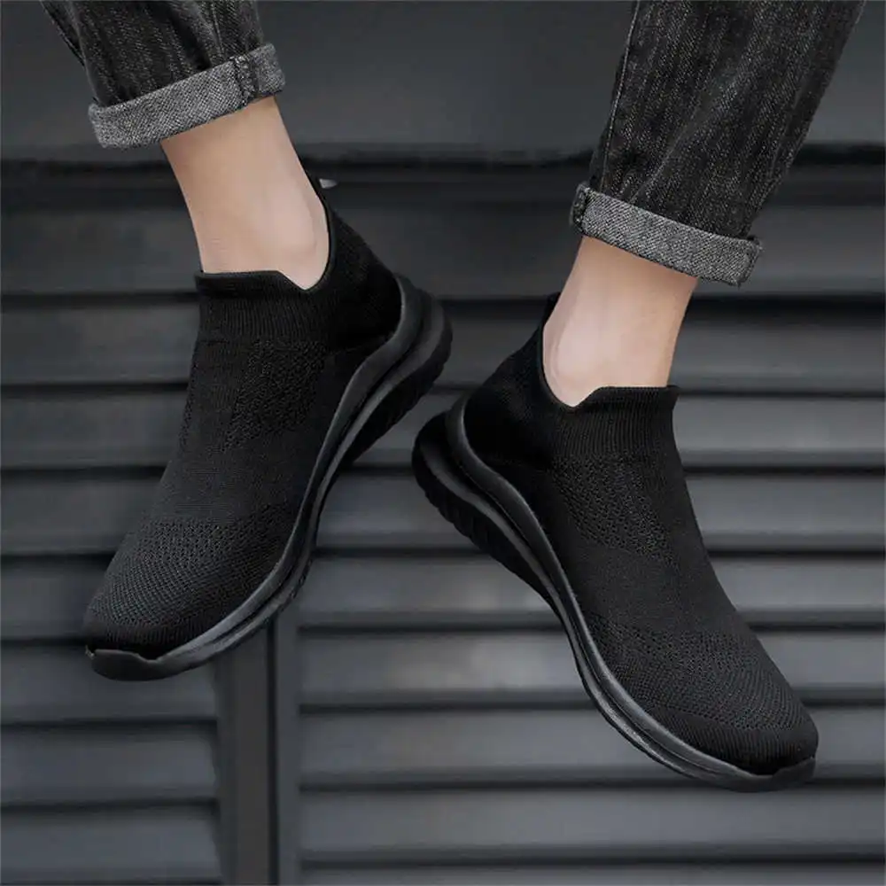 Men'S Fashion Over The Years - Sepatu olahraga pria, krem lembut baru
