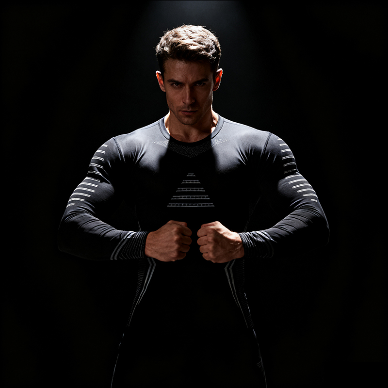 Kaos Lari Kompresi Pria Pakaia - Muscle Tee Workout ulasan dan harga